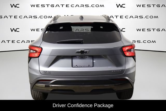 Used 2025 Chevrolet Trax ACTIV w/ Driver Confidence Package FWD image 4