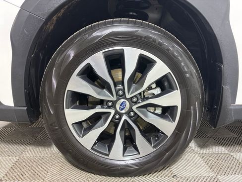 Certified 2023 Subaru Outback Touring XT image 6