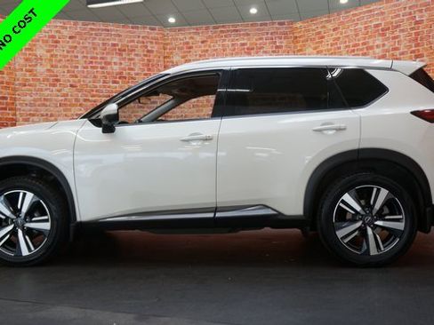 Used 2022 Nissan Rogue Platinum w/ Head-Up Display Package image 4