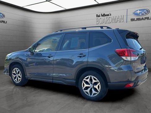 Used 2024 Subaru Forester Premium AWD/4WD image 8
