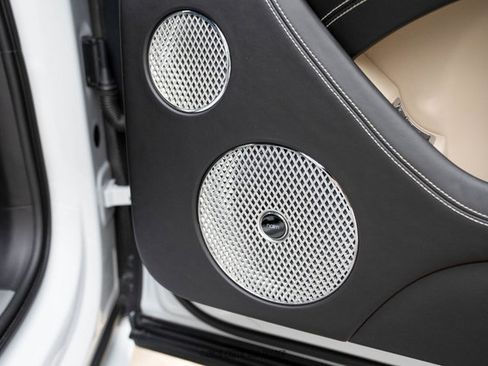 Used 2022 Bentley Bentayga Speed image 95