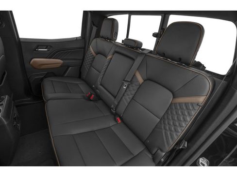 New 2026 GMC Canyon Denali AWD/4WD image 8