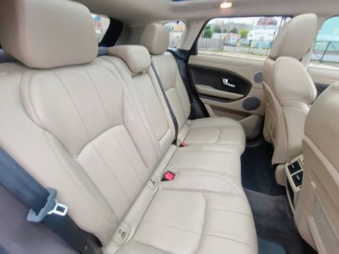Used 2017 Land Rover Range Rover Evoque SE AWD/4WD image 65