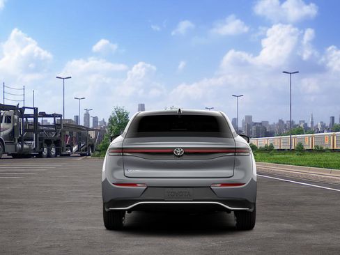 New 2026 Toyota Crown XLE image 10