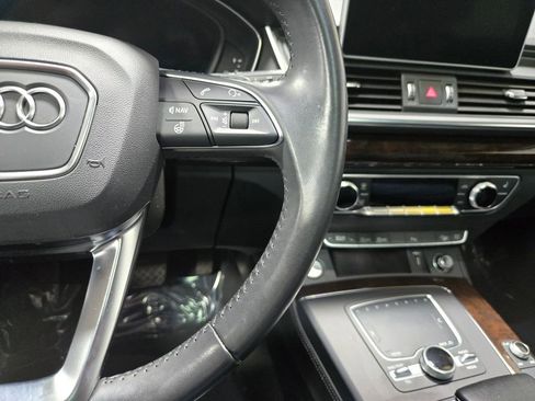 Used 2019 Audi Q5 2.0T Premium Plus w/ Premium Plus Package image 15