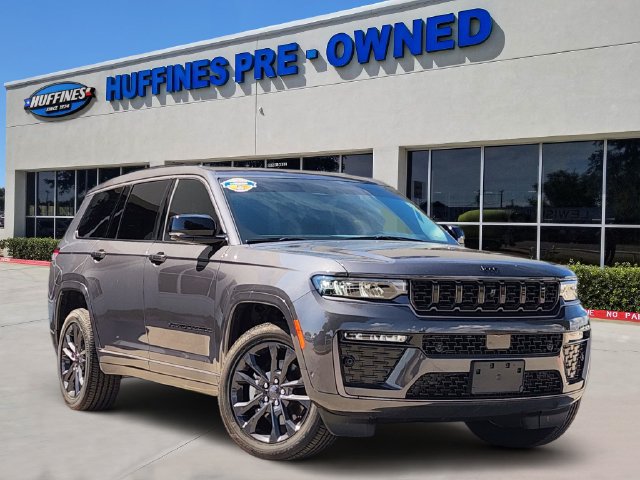 Certified 2026 Jeep Grand Cherokee L Limited AWD/4WD image 1