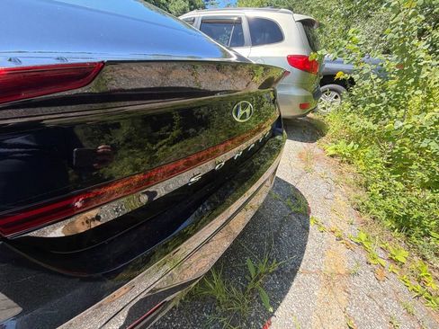 Used 2023 Hyundai Sonata SEL FWD image 9