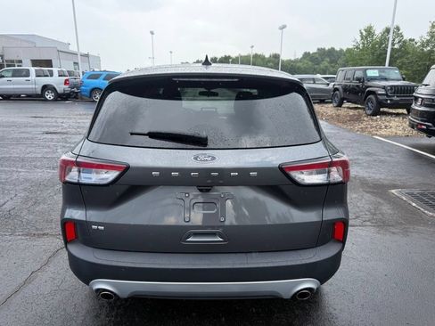 Used 2022 Ford Escape SE w/ Convenience Package FWD image 5