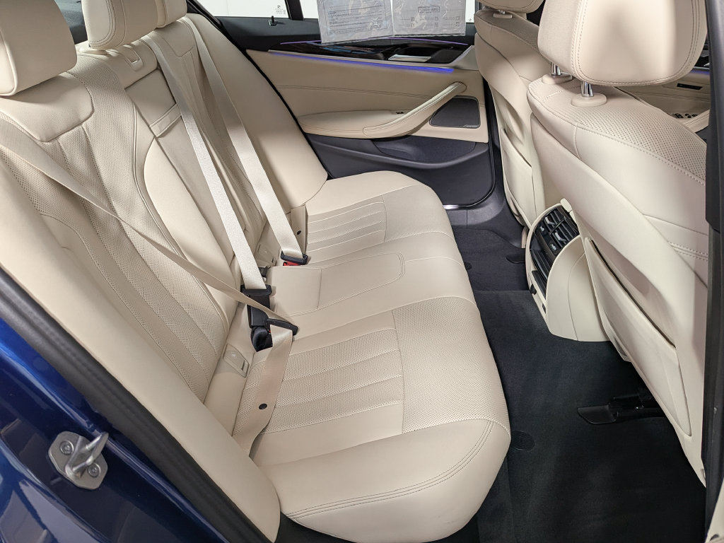 Certified 2023 BMW 530i xDrive w/ Premium Package AWD/4WD image 42