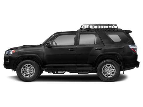 Used 2021 Toyota 4Runner Venture w/ Moonroof Package AWD/4WD image 3