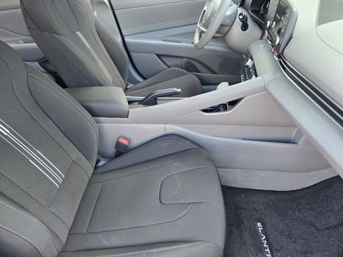 Used 2026 Hyundai Elantra Sport image 10