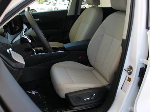 New 2026 Audi Q3 quattro 2.0T AWD/4WD image 15