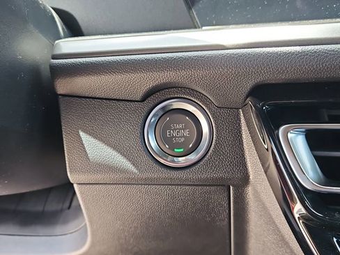New 2026 Chevrolet Traverse LT FWD image 26