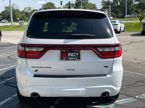 Used 2023 Dodge Durango R/T w/ Blacktop Package AWD/4WD image 4