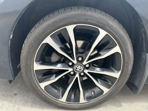 Used 2017 Toyota Corolla XSE w/ Carpet Mat Package (TMS) FWD image 12