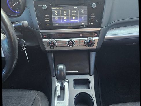 Used 2015 Subaru Legacy 2.5i Premium image 28