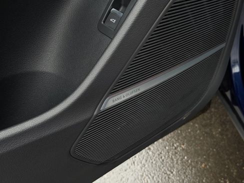 Used 2022 Audi SQ8 Premium Plus image 56