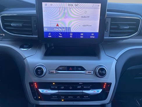 Certified 2023 Ford Explorer XLT w/ Equipment Group 202A image 22