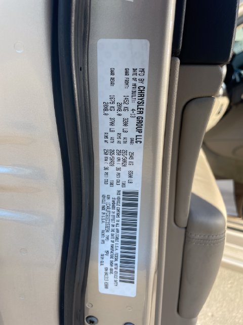 Used 2014 Jeep Grand Cherokee Overland AWD/4WD image 26