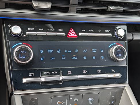 Certified 2026 Hyundai Santa Fe Calligraphy AWD/4WD image 23