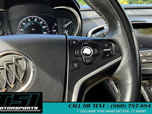 Used 2015 Buick LaCrosse Leather image 18