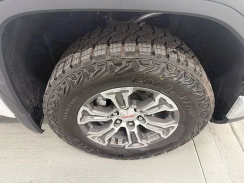 New 2026 GMC Sierra 1500 Pro w/ Pro Value Package AWD/4WD image 4