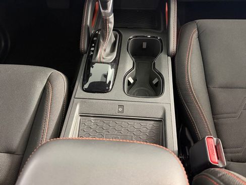 Used 2024 Nissan Frontier PRO-4X w/ Pro Convenience Package image 17