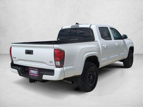 Used 2023 Toyota Tacoma SR AWD/4WD image 5