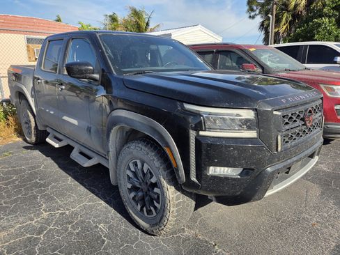 Used 2022 Nissan Frontier PRO-4X w/ Off-Road Protection Package AWD/4WD image 3