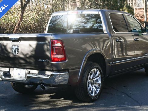 Used 2022 RAM 1500 Limited image 8