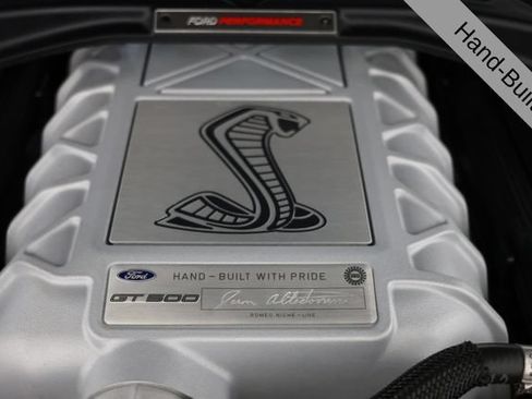 Used 2021 Ford Mustang Shelby GT500 w/ Carbon Fiber Track Pack RWD image 6