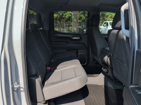 Certified 2024 Chevrolet Silverado 1500 LT AWD/4WD image 27