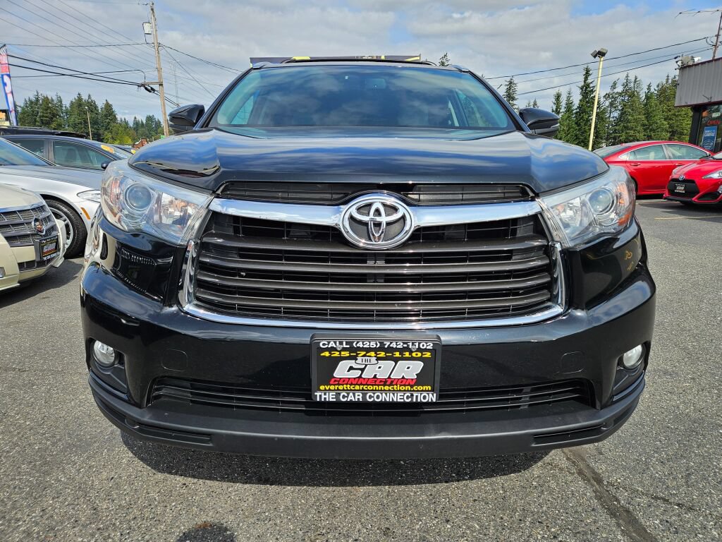 Used 2015 Toyota Highlander XLE AWD/4WD image 2