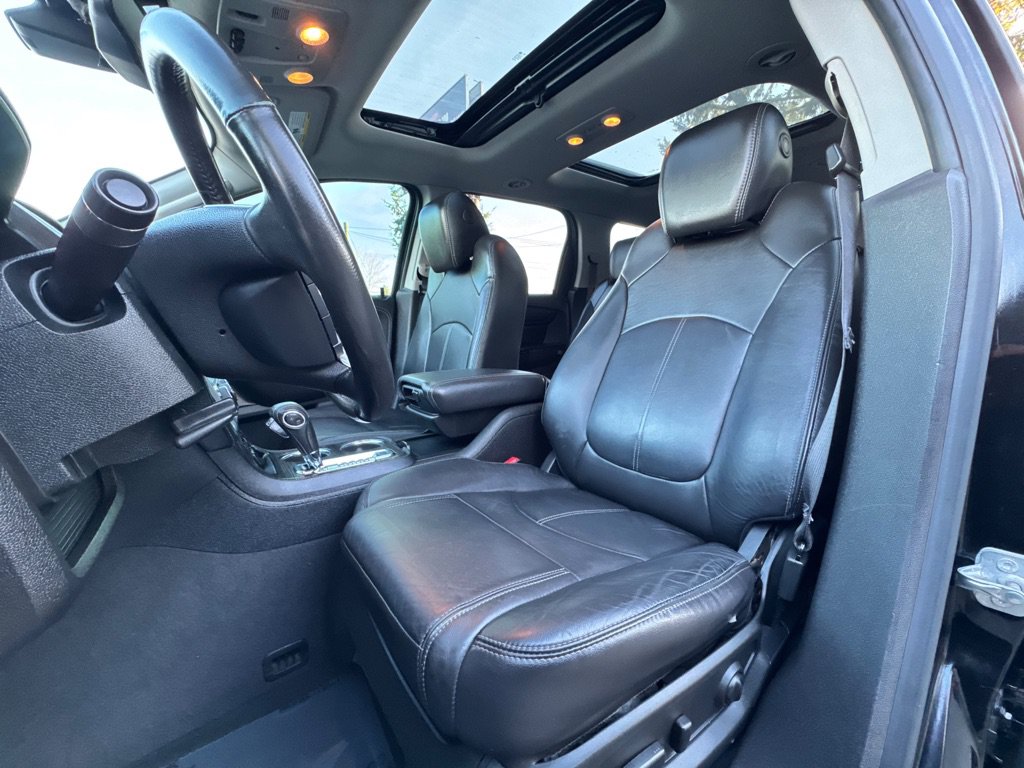 Used 2017 GMC Acadia Limited SLT AWD/4WD image 8