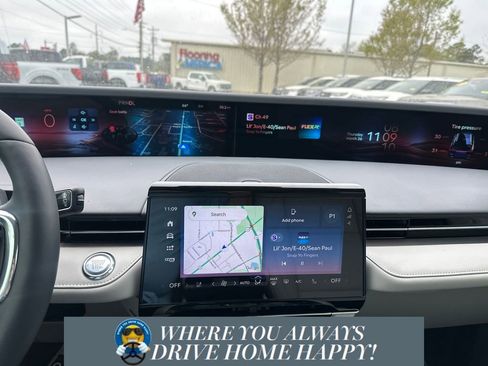 New 2026 Lincoln Nautilus Premier w/ Equipment Group 102A image 13