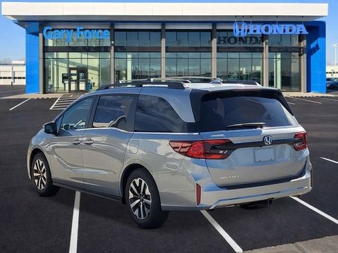 New 2026 Honda Odyssey EX-L image 2