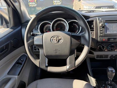 Used 2013 Toyota Tacoma 2WD Access Cab image 33