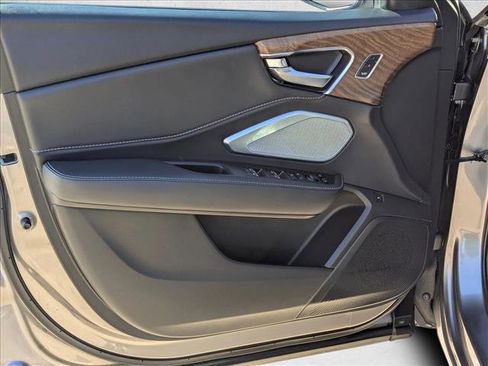 Used 2023 Acura RDX AWD w/ Advance Package image 10