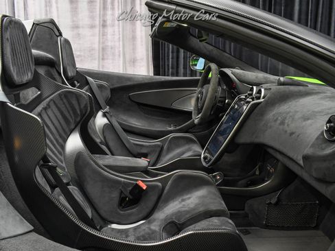 Used 2020 McLaren 600LT Spider image 22