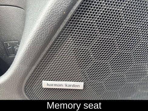 Used 2015 Subaru Legacy 2.5i Limited image 20