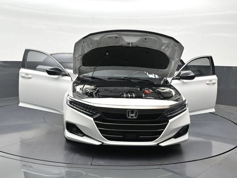 Used 2022 Honda Accord Sport image 35