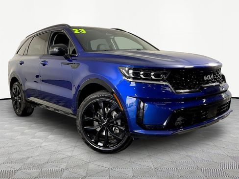 Used 2023 Kia Sorento SX AWD/4WD image 3