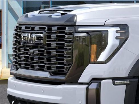 New 2026 GMC Sierra 2500 Denali Ultimate AWD/4WD image 13