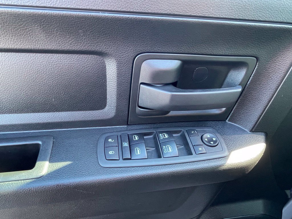 Used 2019 RAM 1500 Tradesman w/ Chrome Plus Package RWD image 11