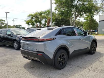 New 2026 Toyota C-HR w/ Cold Weather Package