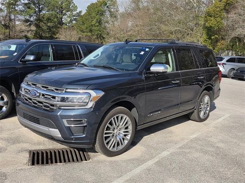 Used 2024 Ford Expedition Platinum image 14