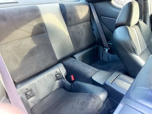 Used 2024 Toyota GR86 Premium RWD image 25