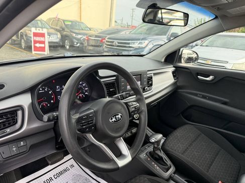Used 2018 Kia Rio S FWD image 13