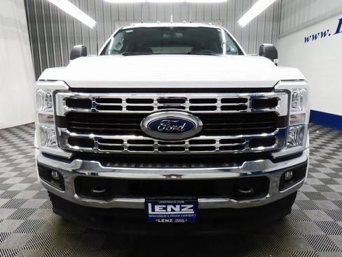 Used 2023 Ford F450 XLT image 35