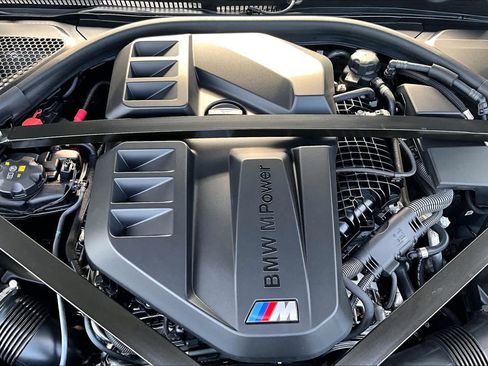Used 2025 BMW M2 w/ Lighting Package RWD image 34